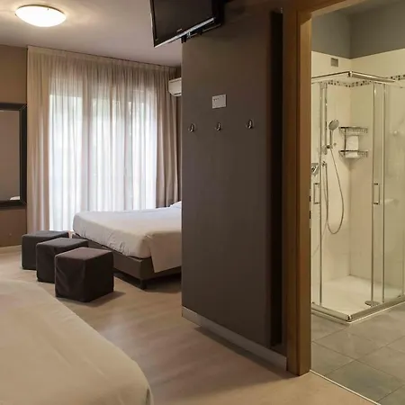 Hotel M14 &
