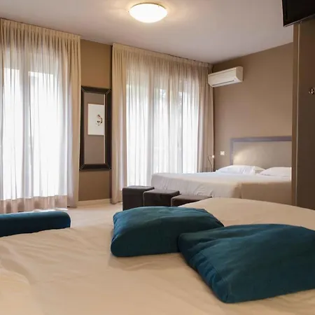 Hotel M14 & Padova