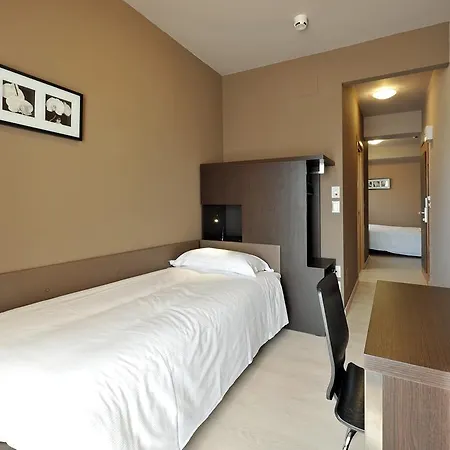 M14 & Hotel 3*