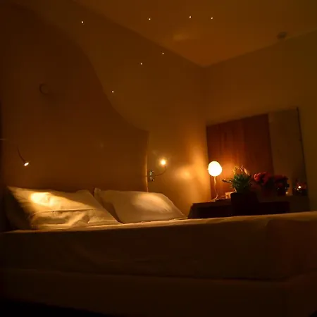 Hotel M14 &