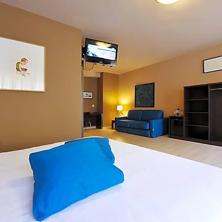 M14 & Otel Padova