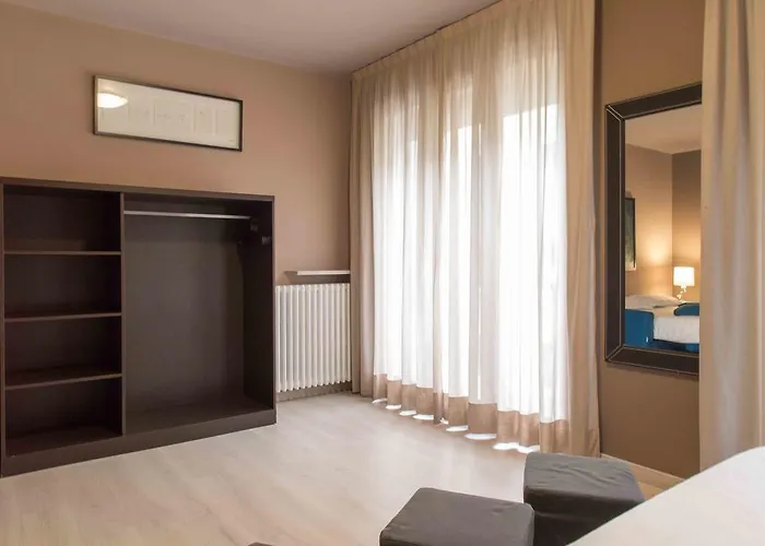 M14 & Hotel Padova